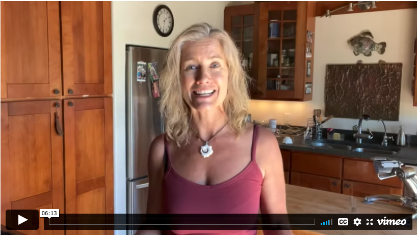 Nutritionist tips for eating well at social gatherings