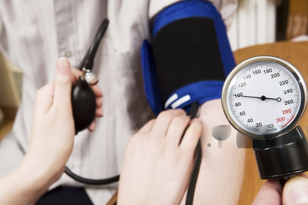 What is High Blood Pressure? Symptoms and Causes